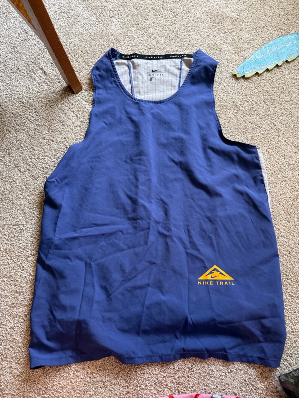 Nike Trail Men's/Nike Trail Tank Top in Navy Blue with Yellow Logo